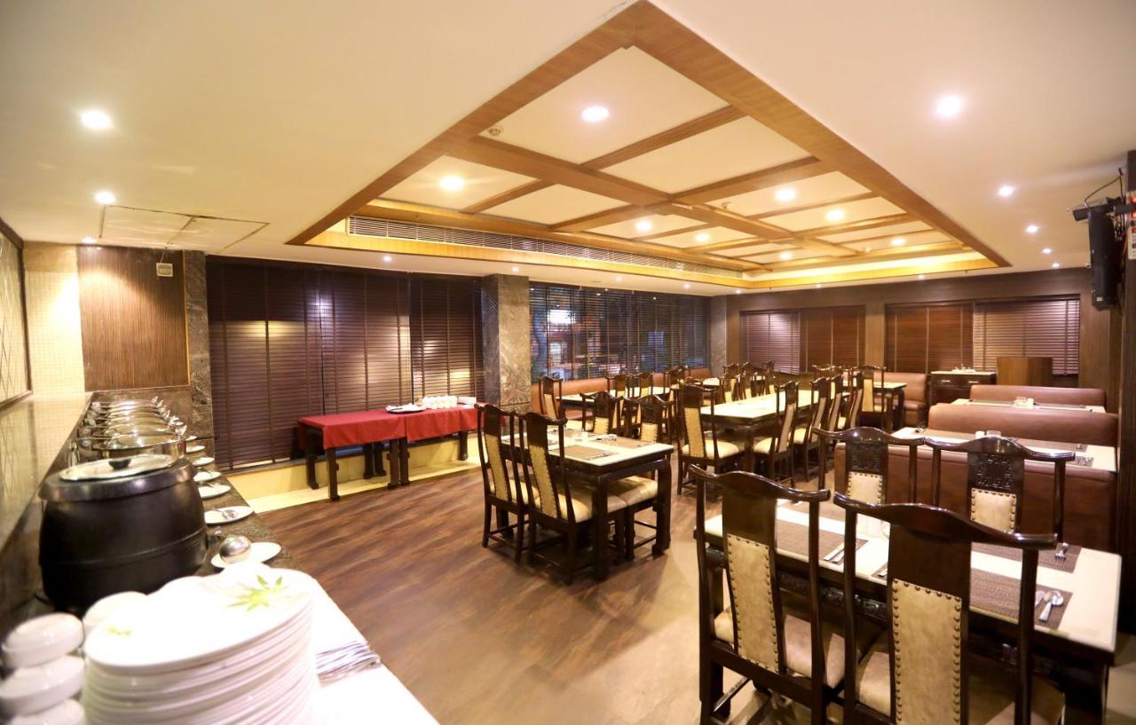 Pitrashish Pride Igi Intl Airport Hotel 3*