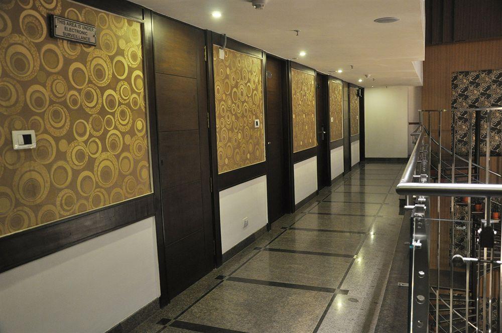 Hotel Pitrashish Pride Igi Intl Airport 3*