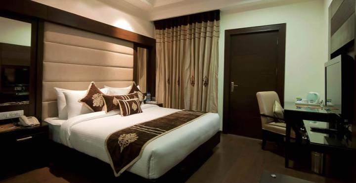 Hotel Pitrashish Pride Igi Intl Airport 3*